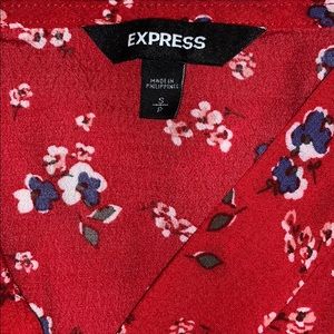 Red express romper size small